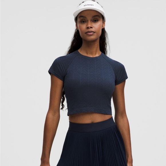 Lululemon Swiftly Pointelle Cropped Short Sleeve - Picture 1 of 3
